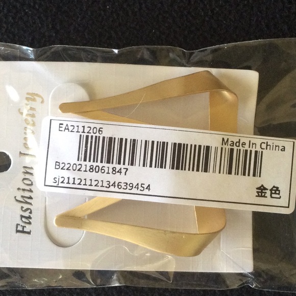 Brushed Gold Tone Pierced Earrings - Picture 5 of 5